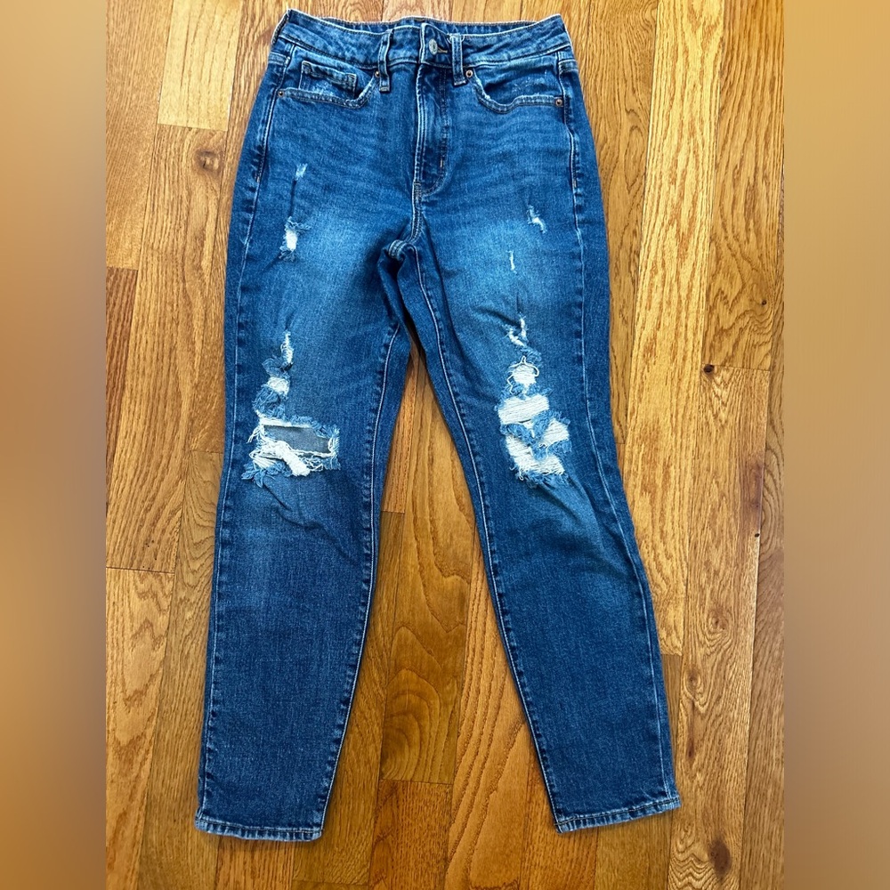 Old Navy O.G. Straight High Rise Jean
Size: 2